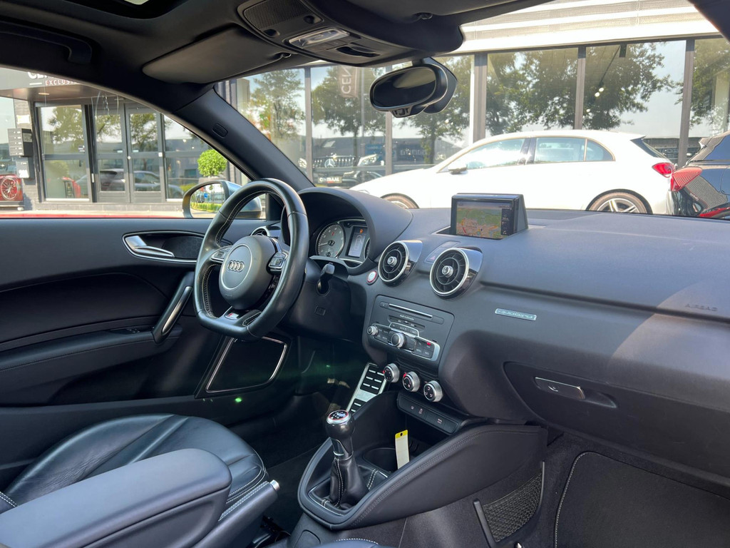 Audi S1 2.0 TFSI Quattro 231PK – Pano – Bose – Keyless – Pdc – Leder – Navi – NL-Auto - Afbeelding 7