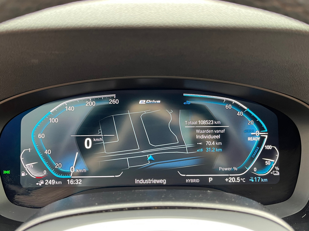 BMW 5 Serie Touring 530e xDrive High Exe M-Sport – Pano – Camera – Leder – Ambient Light – Carplay – Navi – 292PK - Afbeelding 9