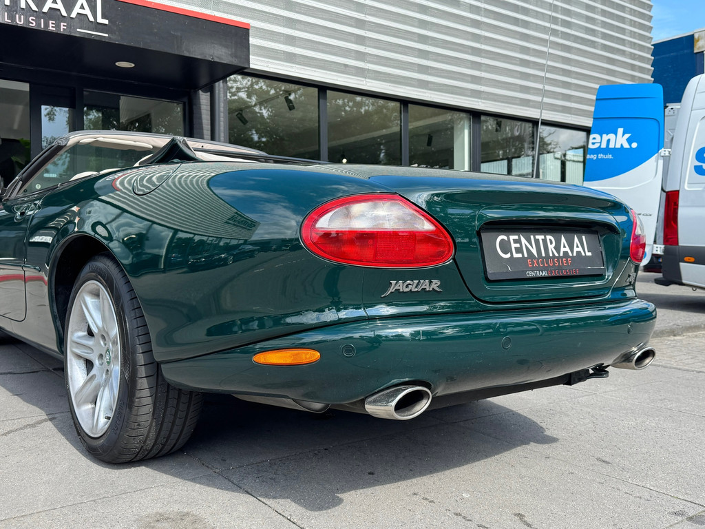 Jaguar XK8 4.0 V8 Convertible 363PK – Pdc – Leder – Stoelverwarming - Afbeelding 37