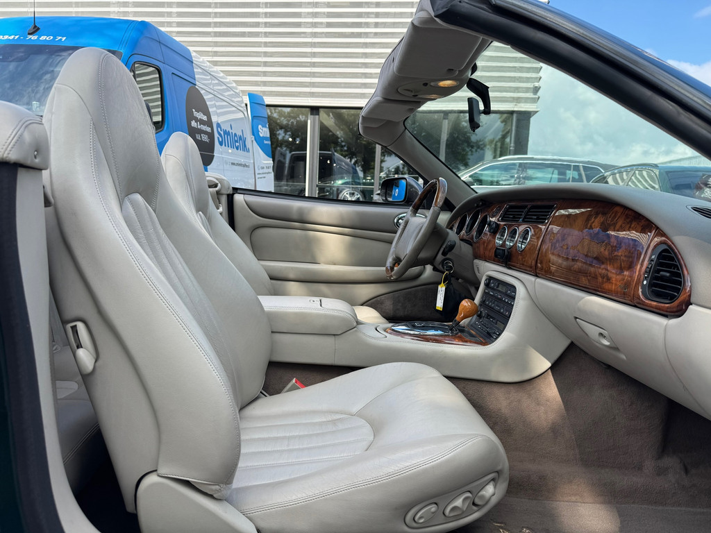 Jaguar XK8 4.0 V8 Convertible 363PK – Pdc – Leder – Stoelverwarming - Afbeelding 8