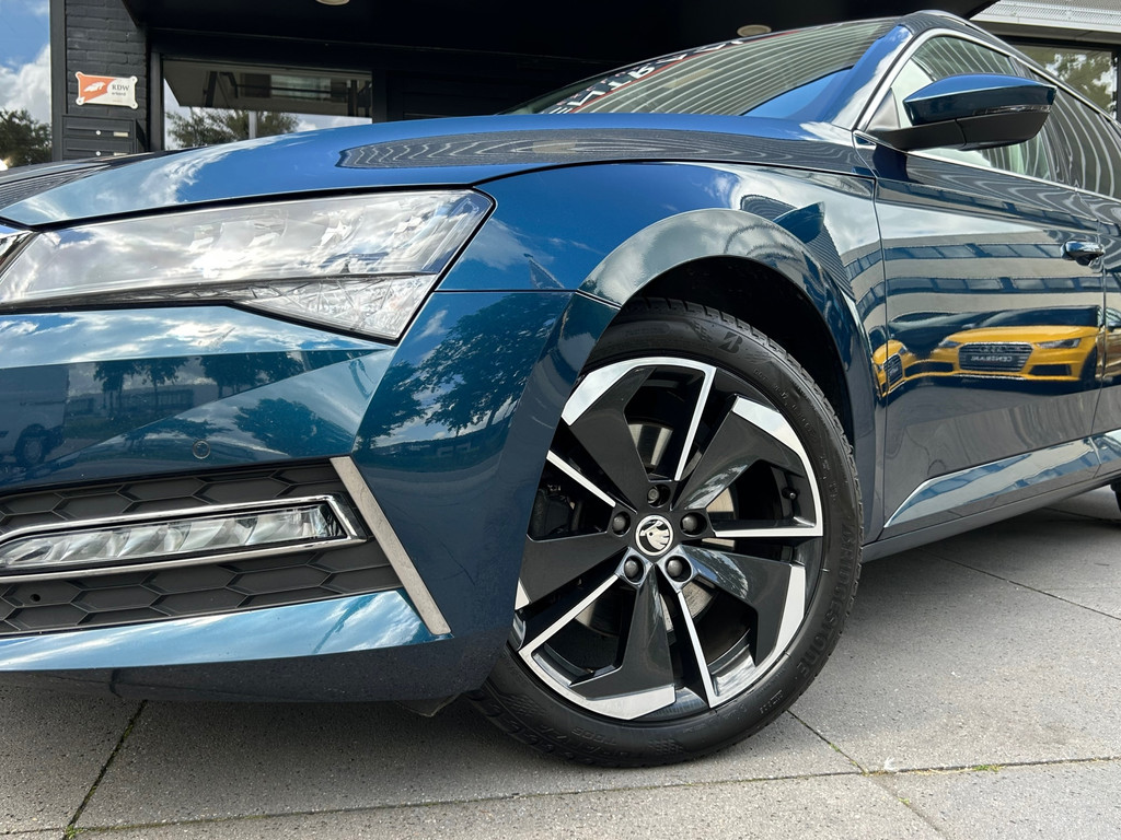 Škoda Superb Combi 1.4 TSI iV Business Edition Plus – ACC – Camera – Keyless – Carplay – Stoelverwarming – 218PK - Afbeelding 36