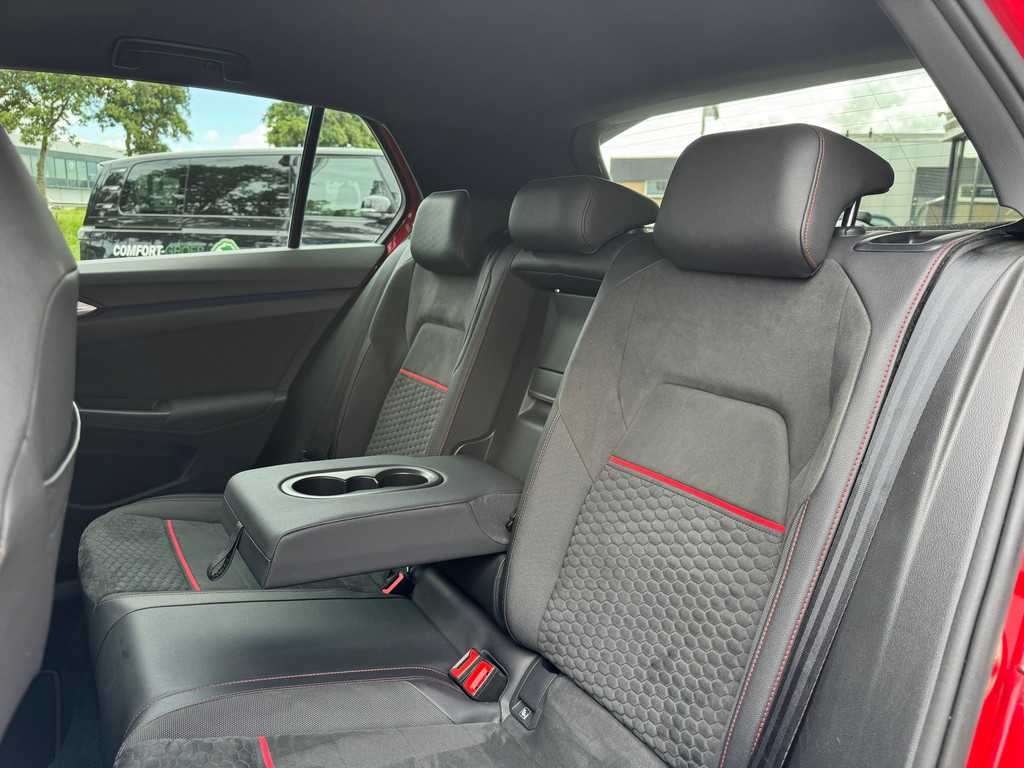 Volkswagen Golf GTI Clubsport 2.0 TSI 300PK – Pano – Camera – IQ Light – ACC – Carplay – Ambient Light - Afbeelding 39