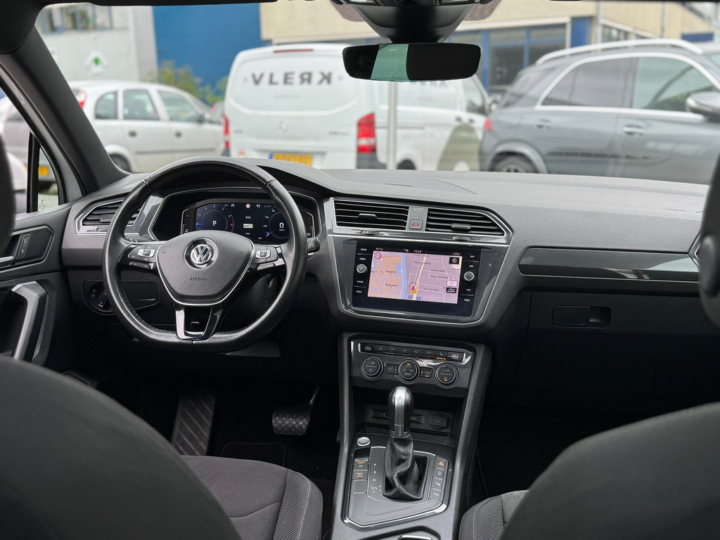 Volkswagen Tiguan 1.5 TSI DSG R-Line Pano – NL-auto – Virtual – ACC – Camera – Carplay – Keyless - Afbeelding 34