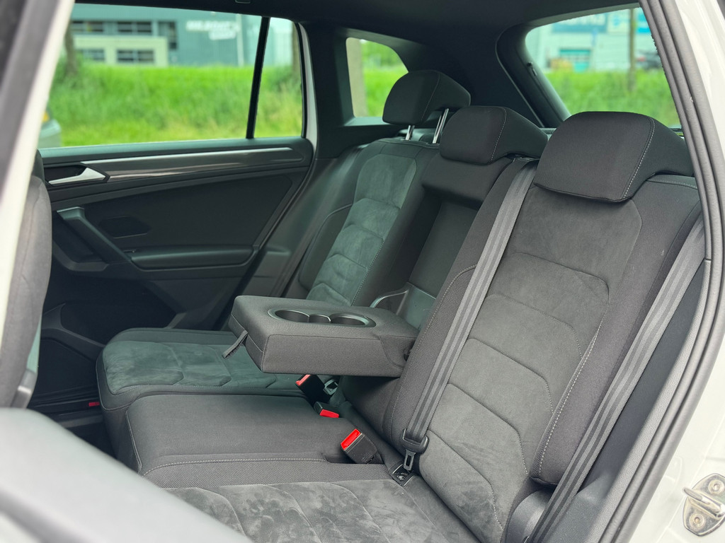 Volkswagen Tiguan 1.5 TSI DSG R-Line Pano – NL-auto – Virtual – ACC – Camera – Carplay – Keyless - Afbeelding 35