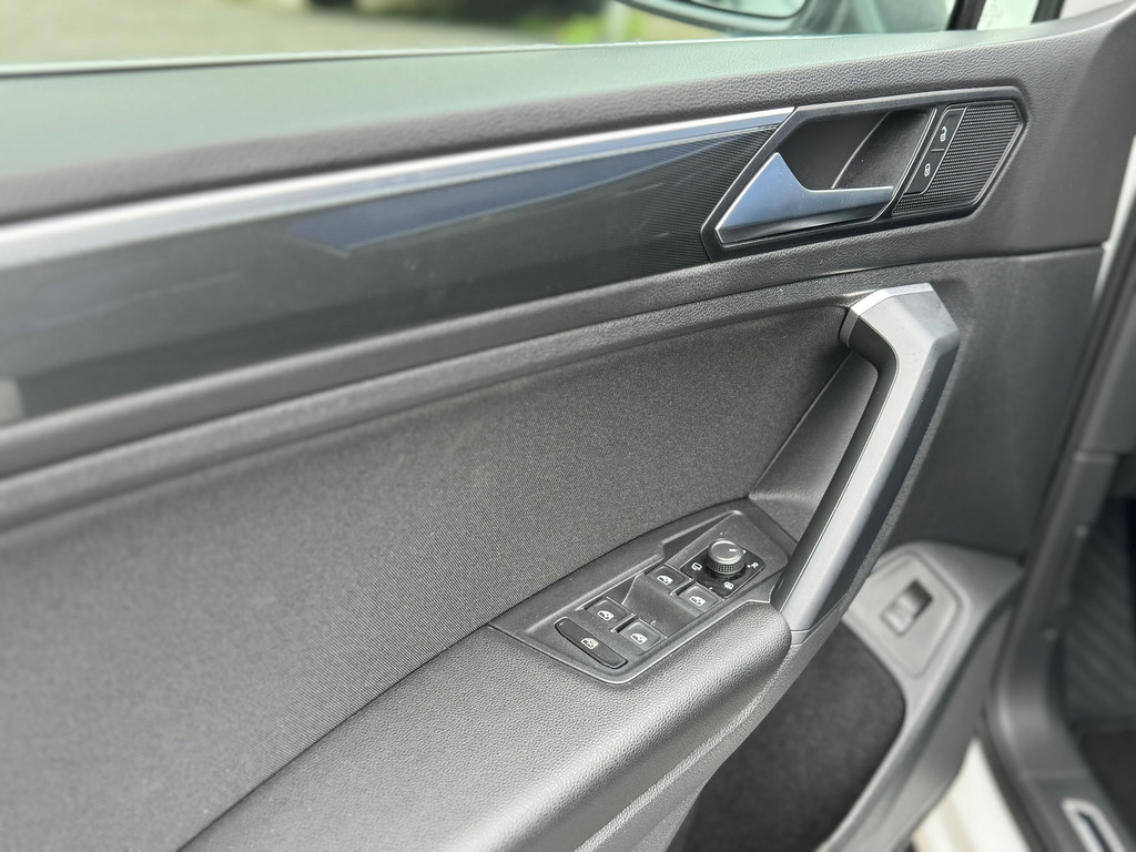 Volkswagen Tiguan 1.5 TSI DSG R-Line Pano – NL-auto – Virtual – ACC – Camera – Carplay – Keyless - Afbeelding 38