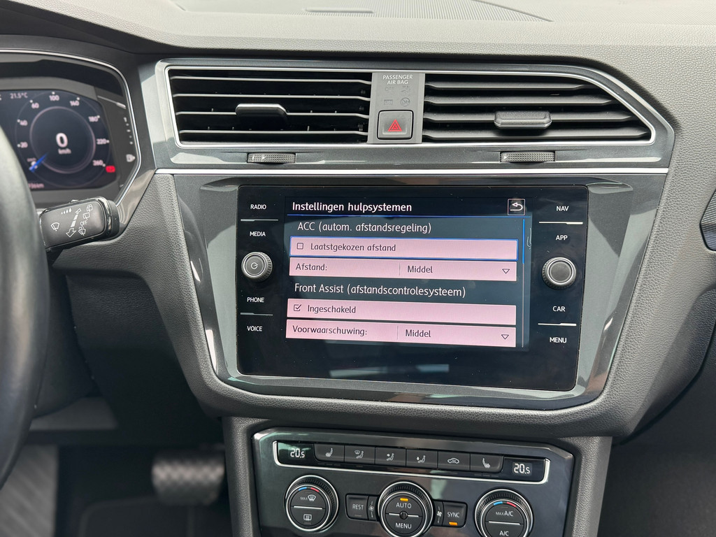 Volkswagen Tiguan 1.5 TSI DSG R-Line Pano – NL-auto – Virtual – ACC – Camera – Carplay – Keyless - Afbeelding 42